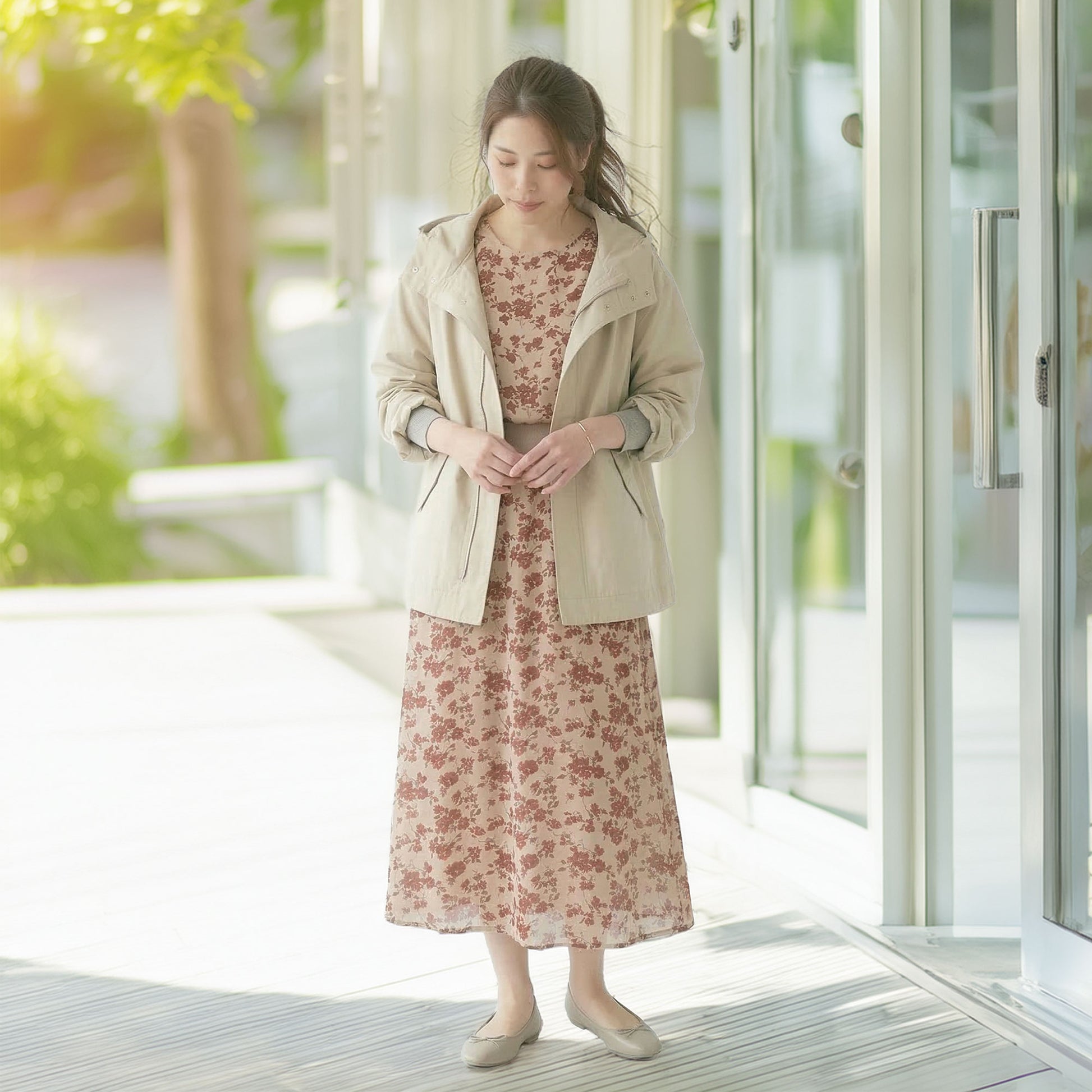 撥水加工付きマウンテンパーカー 軽量 体型カバー ライトベージュ ネイビー（濃紺） M 7