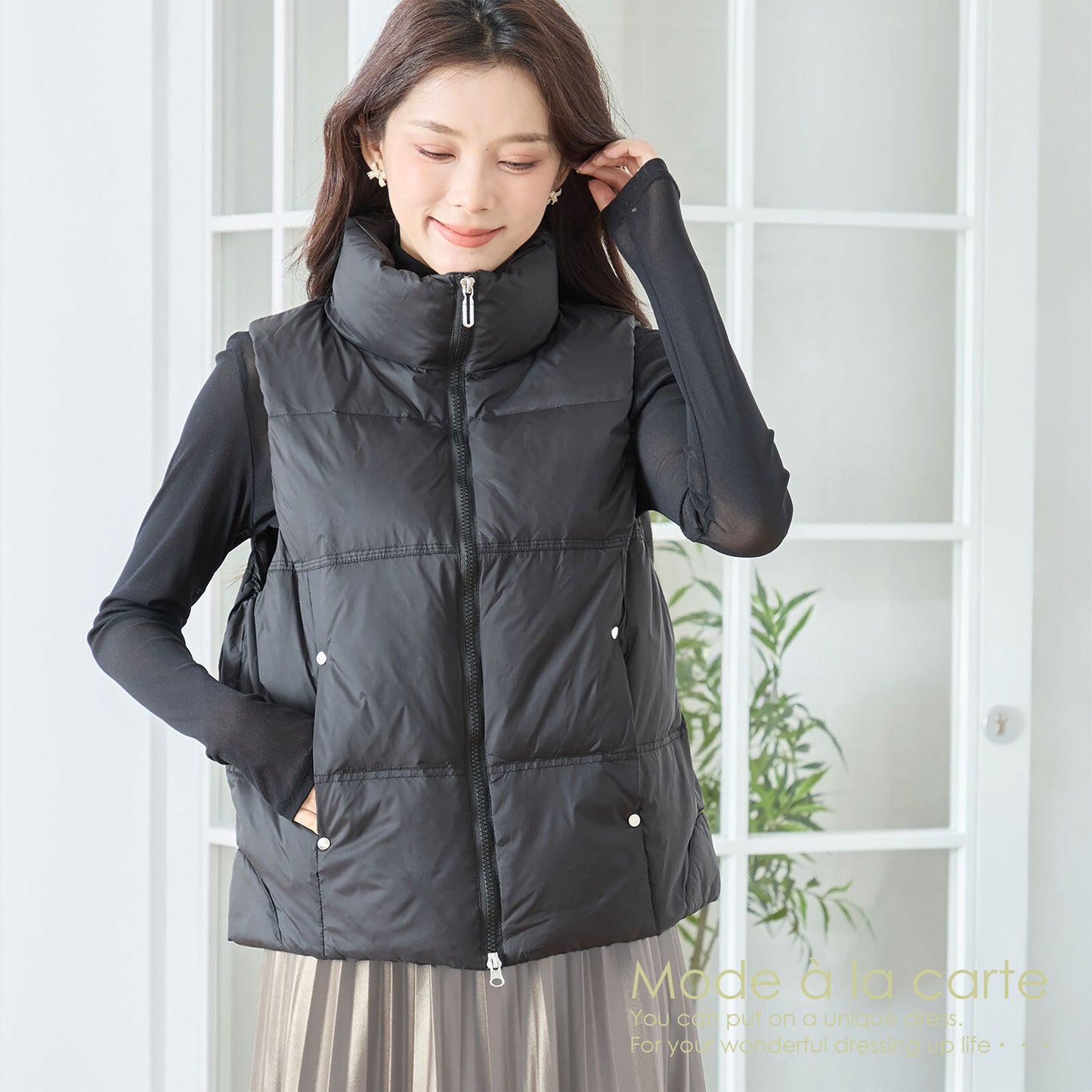 天然羽毛100％ 軽量＆極暖ダウンベスト M〜L