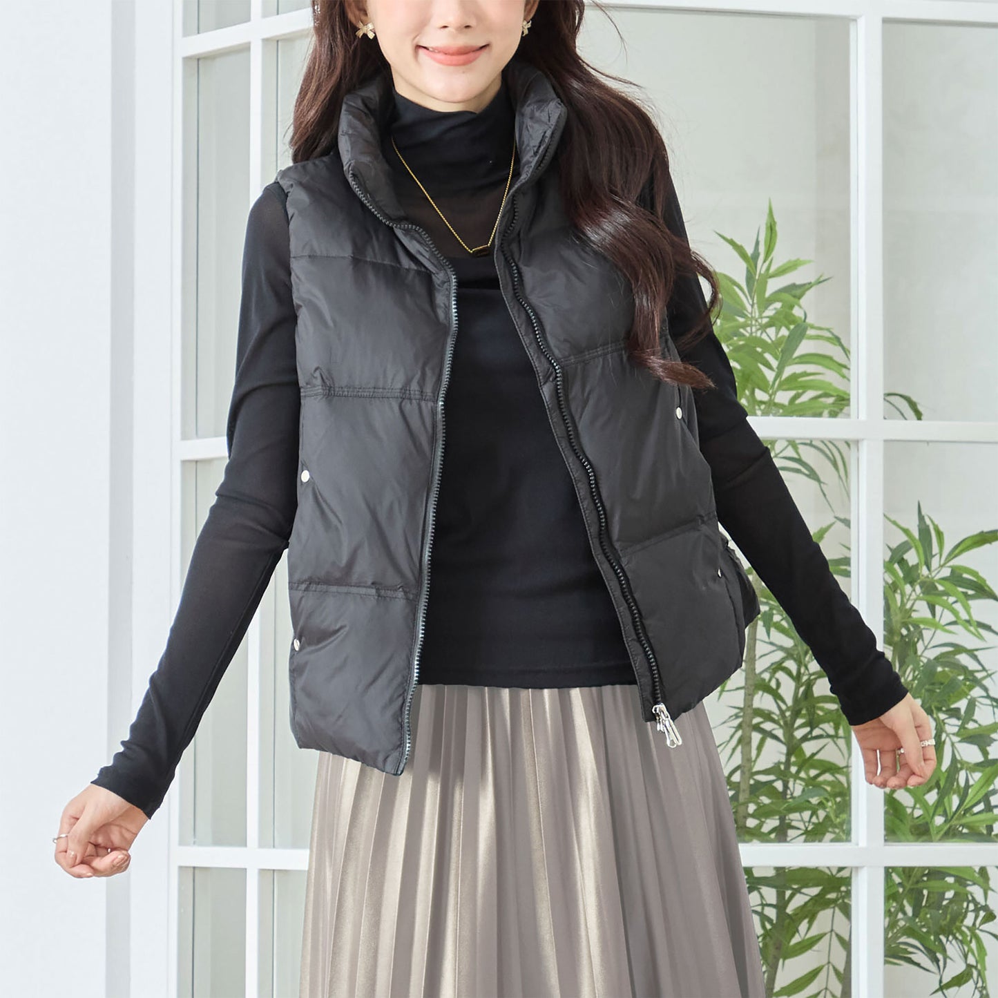 天然羽毛100％ 軽量＆極暖ダウンベスト M〜L