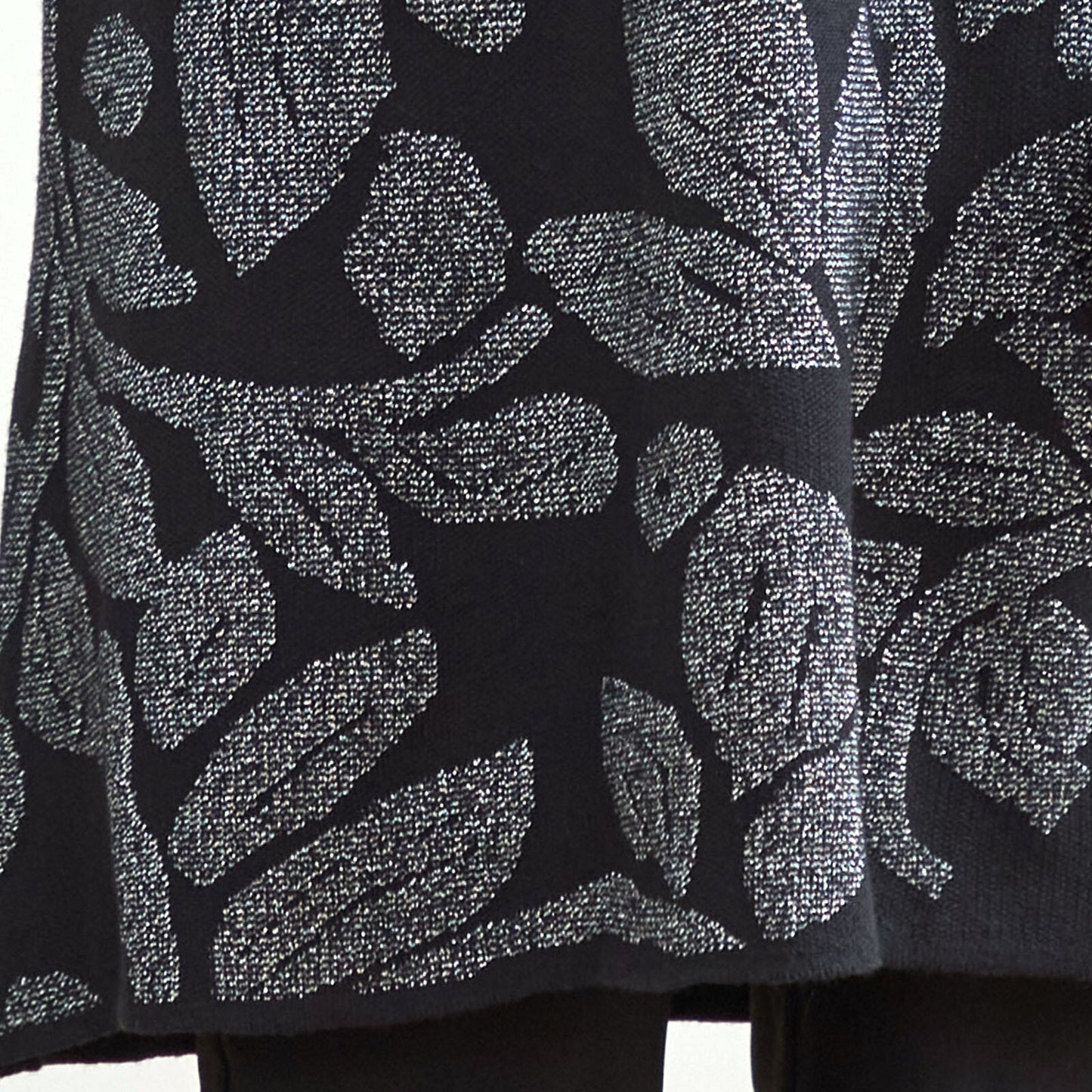 ラメ刺繍リーフ柄Aラインニットチュニックワンピース M〜L ブラック