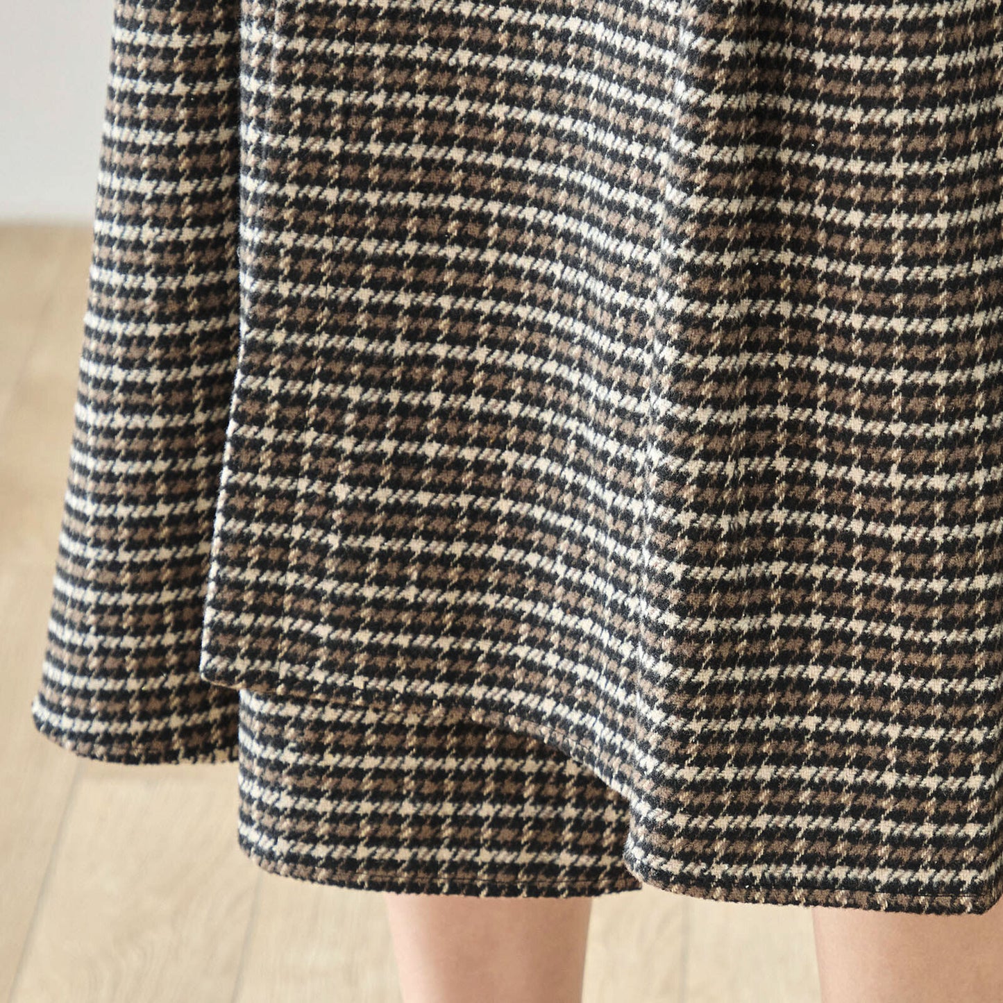 ベルト付きグレンチェックツイードラップ風Aラインタックスカート 2カラー M〜L