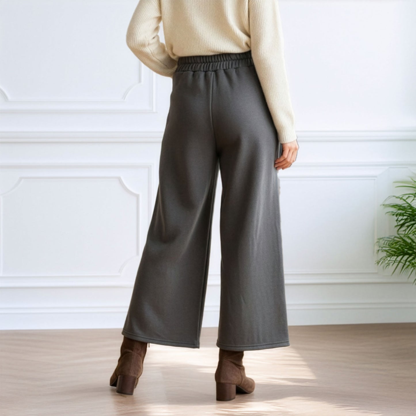 裏起毛ストレッチクロップド丈ワイドパンツ M、L、LL